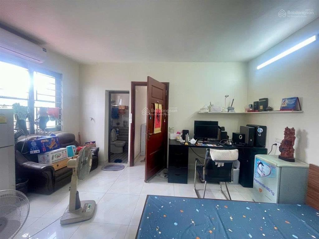 Hồ tùng mậunhà dân xây 5 tầng x 35m ngõ thông thoáng nhỉnh10 tỷ