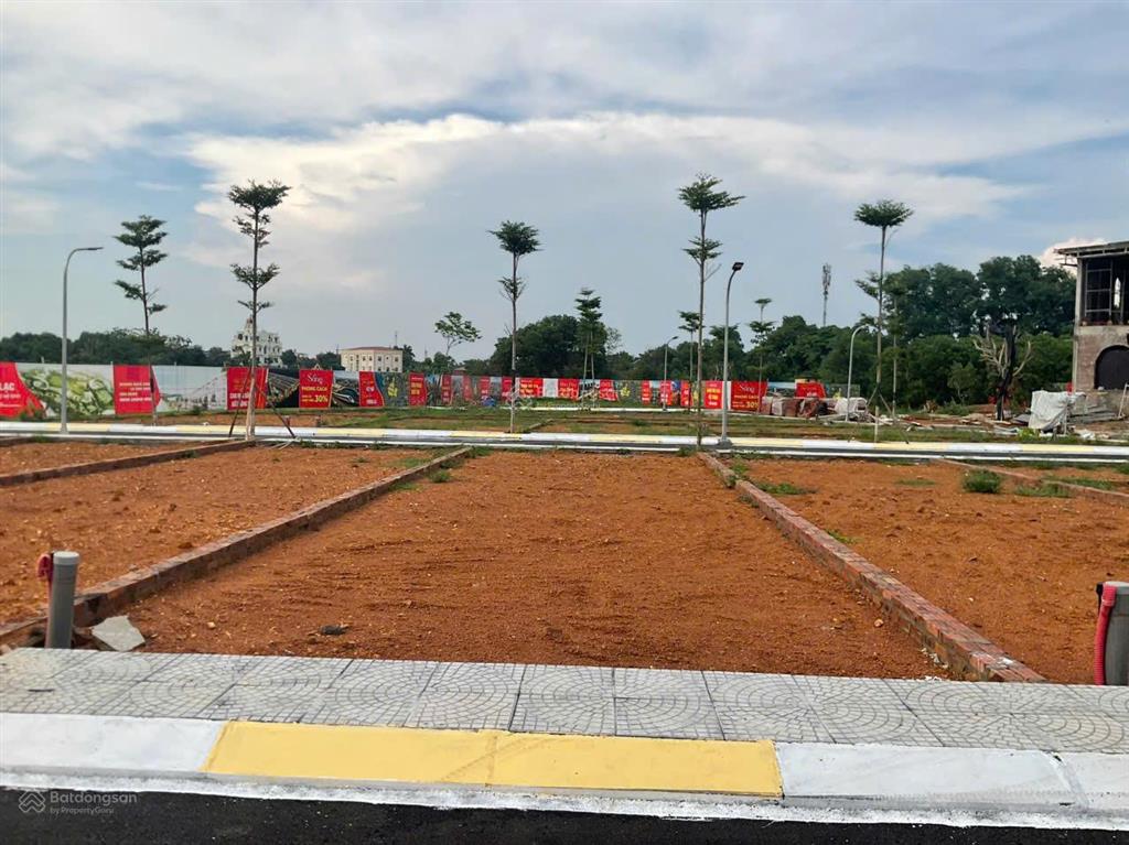 Chủ cần bán gấp lô đất tại khu đồng trạng hòa lạc  dt 125m²  full thổ cư  nhỉnh 3 tỷ