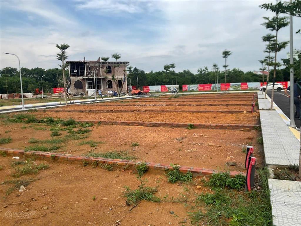 Chủ cần bán gấp lô đất tại khu đồng trạng hòa lạc  dt 125m²  full thổ cư  nhỉnh 3 tỷ