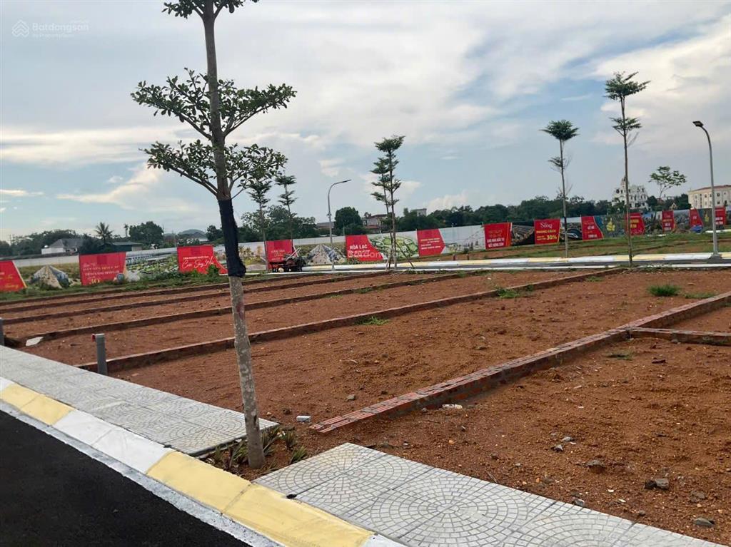 Nhanh chân nào ace cơ hội sở hữu đất vàng la dán hòa lạc! giá nhỉnh 3 tỷ