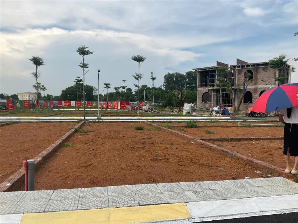 Nhanh chân nào ace cơ hội sở hữu đất vàng la dán hòa lạc! giá nhỉnh 3 tỷ