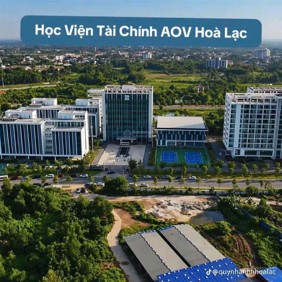 Nếu bạn quan tâm đến trại láng hoà lạc  dt 111m full thổ cư  lô góc 2 mặt tiền  nhỉnh 3 tỷ