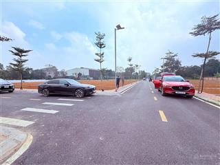 Tài chính nhỉnh 3 tỷ có ngay lô đất hòa lạc  dt  từ 80m đến 100m full thổ cư  đường ô tô tránh