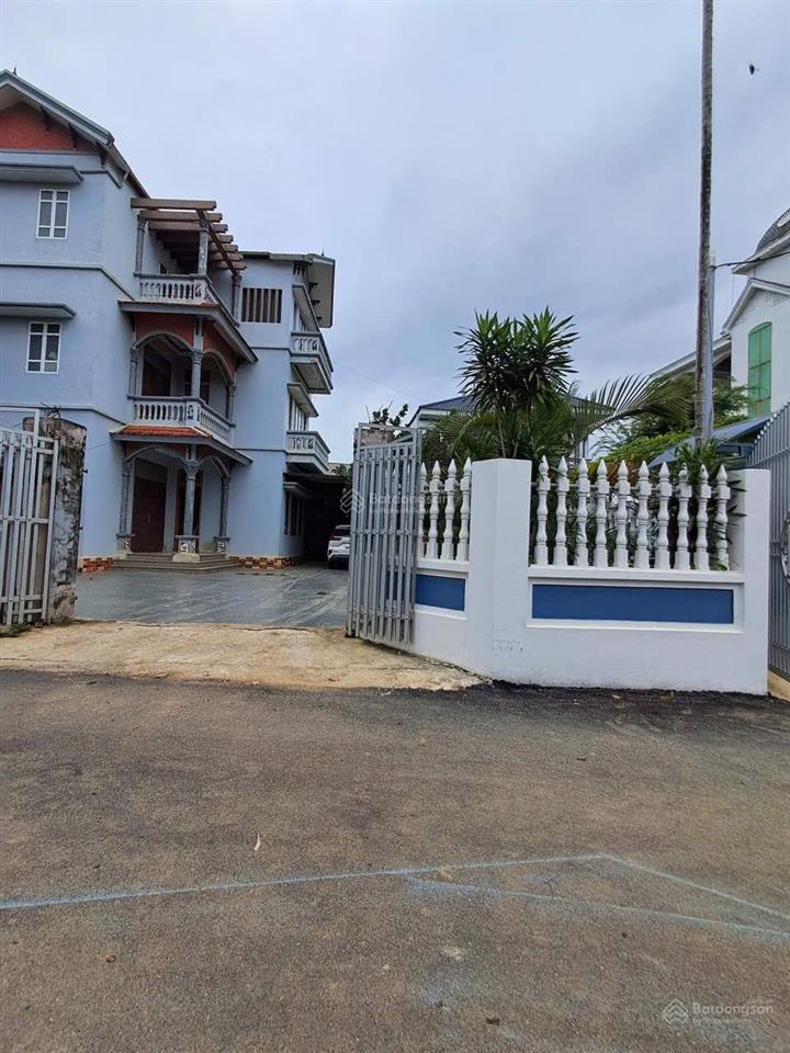 Nhanh tay sở hữu lô đất tại xóm miễu hòa lạc, dt 150m full thổ cư  đường ô tô tránh  nhỉnh 8 tỷ