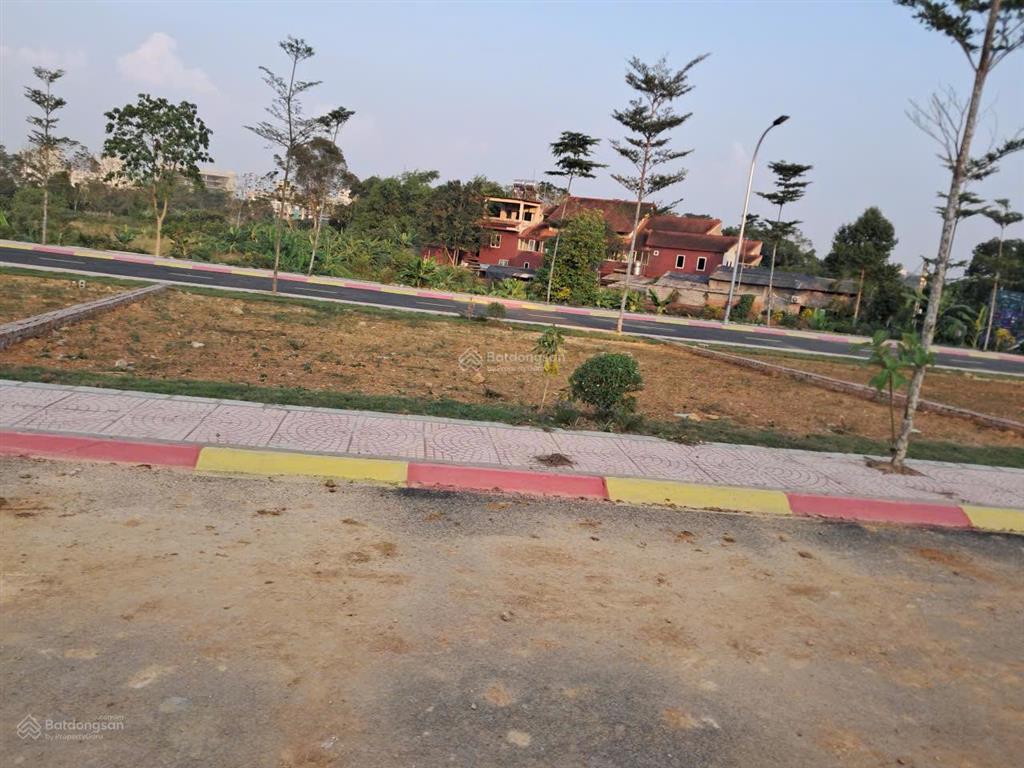 Đất miếu hòa lạc siêu phẩm đón dòng tiền 120 triệu/tháng! cơ hội cho các nhà đầu tư