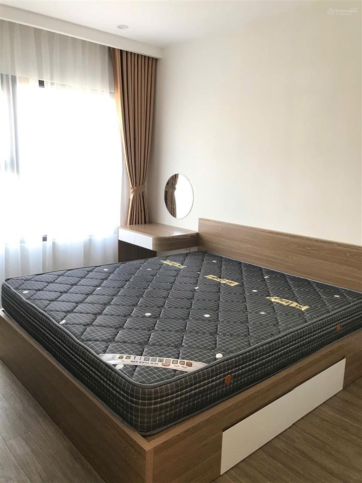 Vào ở ngay! tôi cần cho thuê căn 1n+ tại vinhomes smart city, giá 8 triệu/tháng.  0987 789 ***