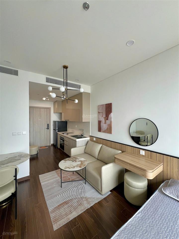 Chính chủ cho thuê căn studio full đồ, mới miễn phí dịch vụ, đầy đủ tiện ích 5 sao.  0987 789 ***