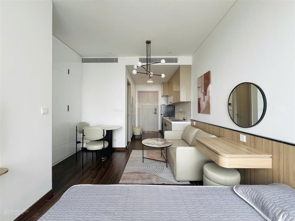Chính chủ cho thuê căn studio full đồ, mới miễn phí dịch vụ, đầy đủ tiện ích 5 sao.  0987 789 ***