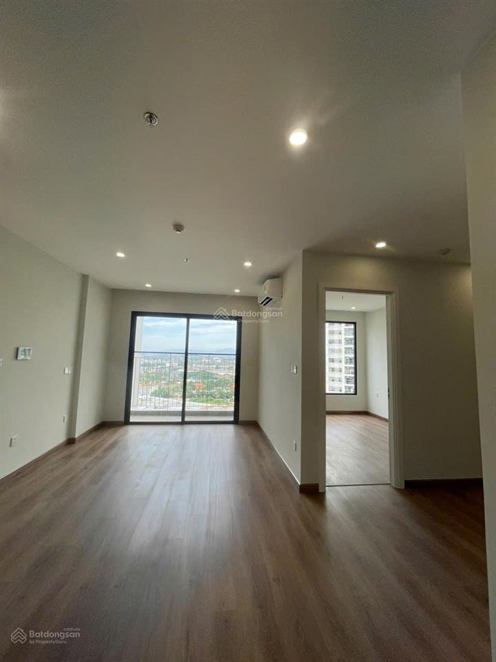 Khách cũ hết hạn hợp đồng cho thuê căn 1n + tòa i1 giá 7,5tr miễn phí dịch vụ  0987 789 ***