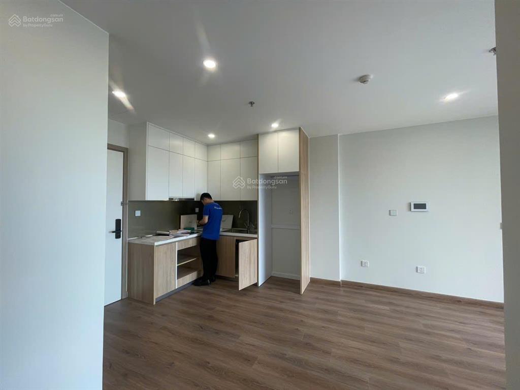Khách cũ hết hạn hợp đồng cho thuê căn 1n + tòa i1 giá 7,5tr miễn phí dịch vụ  0987 789 ***