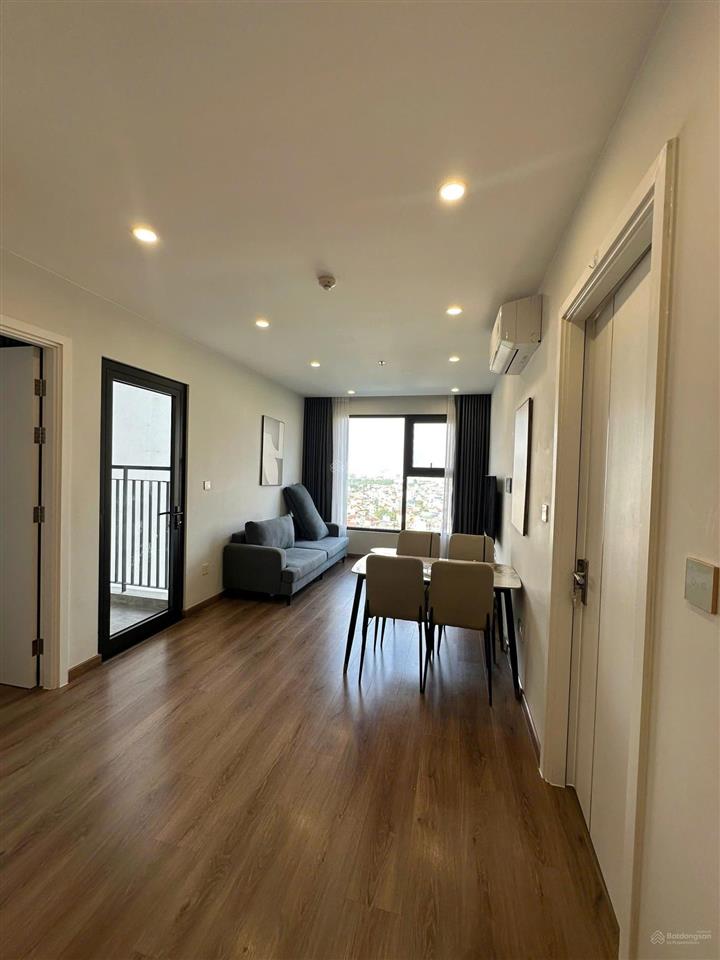Tôi cần cho thuê căn 2 ngủ đủ đồ tòa i1 imperia giá 11 triệu/tháng miễn phí dịch vụ.  0987 789 ***