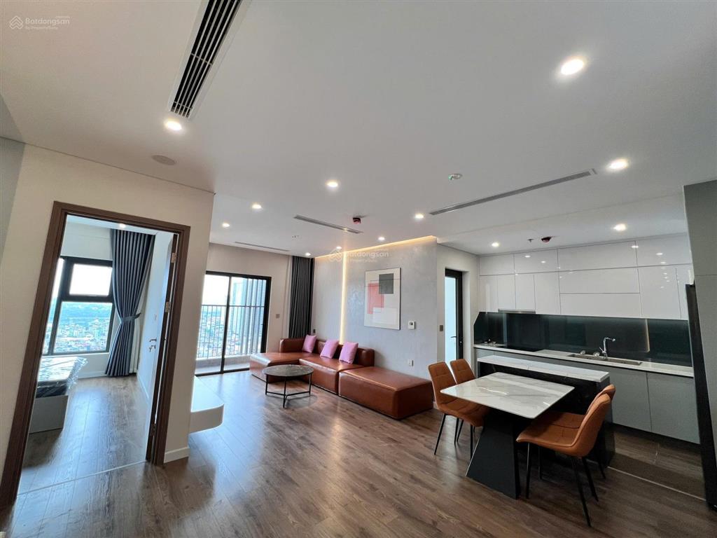 Chủ nhà chuyển xuống biệt thự mặt đất nên cần bán nhanh chcc flc complex 36 phạm hùng 3pn 8,4 tỷ