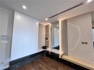 Chủ nhà chuyển xuống biệt thự mặt đất nên cần bán nhanh chcc flc complex 36 phạm hùng 3pn 8,4 tỷ