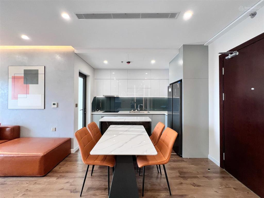 Chủ nhà chuyển xuống biệt thự mặt đất nên cần bán nhanh chcc flc complex 36 phạm hùng 3pn 8,4 tỷ