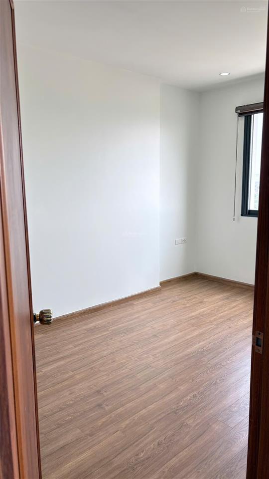 4,2 tỷ sở hữu hữu ngay chcc iris garden 30 trần hữu dực 2pn 2vs 2 ban công, có khuôn viên cây xanh