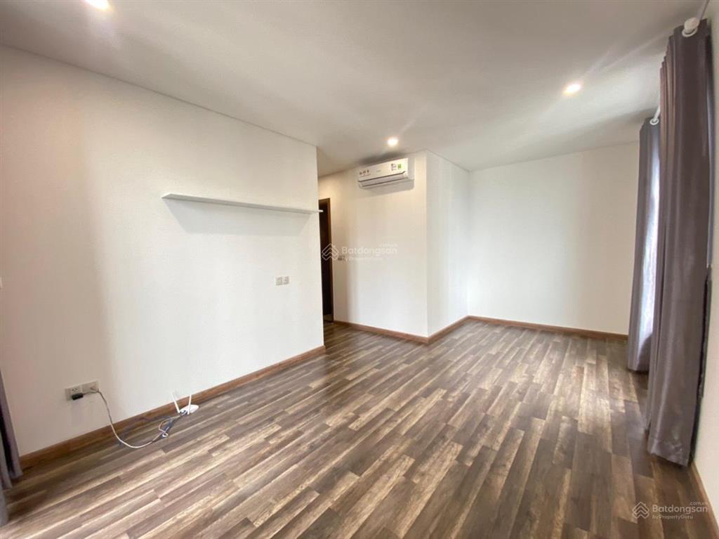 Chủ kẹt tiền, bán gấp căn hộ 2 pn, nội thất đầy đủ 87m2 tại hà đô centrosa q10, chỉ 11 tỷ