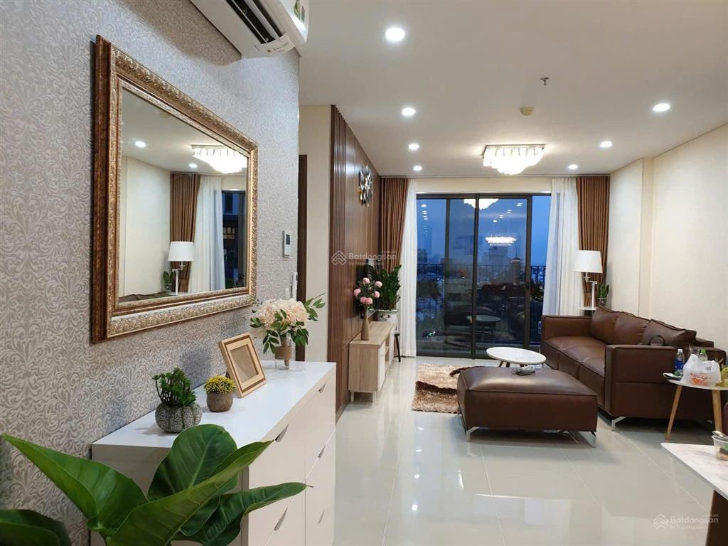 Chủ kẹt tiền, bán gấp căn hộ 2 pn +, nội thất cao cấp đẹp 107m2 tại hà đô centrosa q10, chỉ 13,5 tỷ