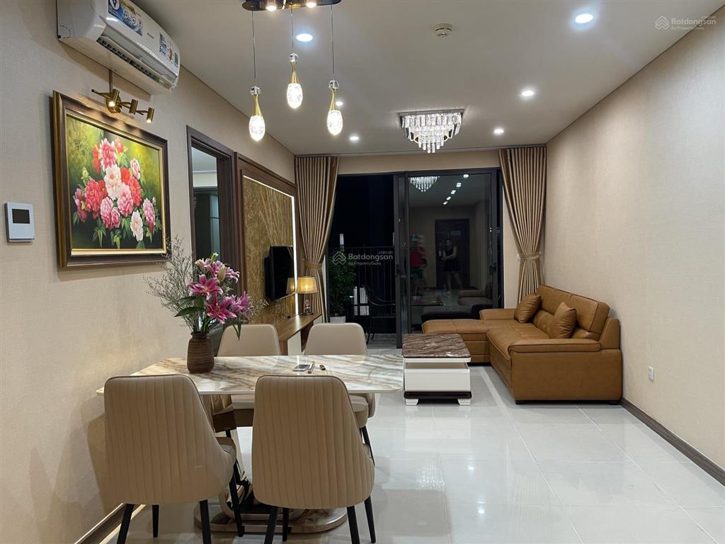 Chủ kẹt tiền, bán gấp căn hộ 2 pn+, nội thất cao cấp đẹp 107m2 tại hà đô centrosa q10, chỉ 13.5 tỷ