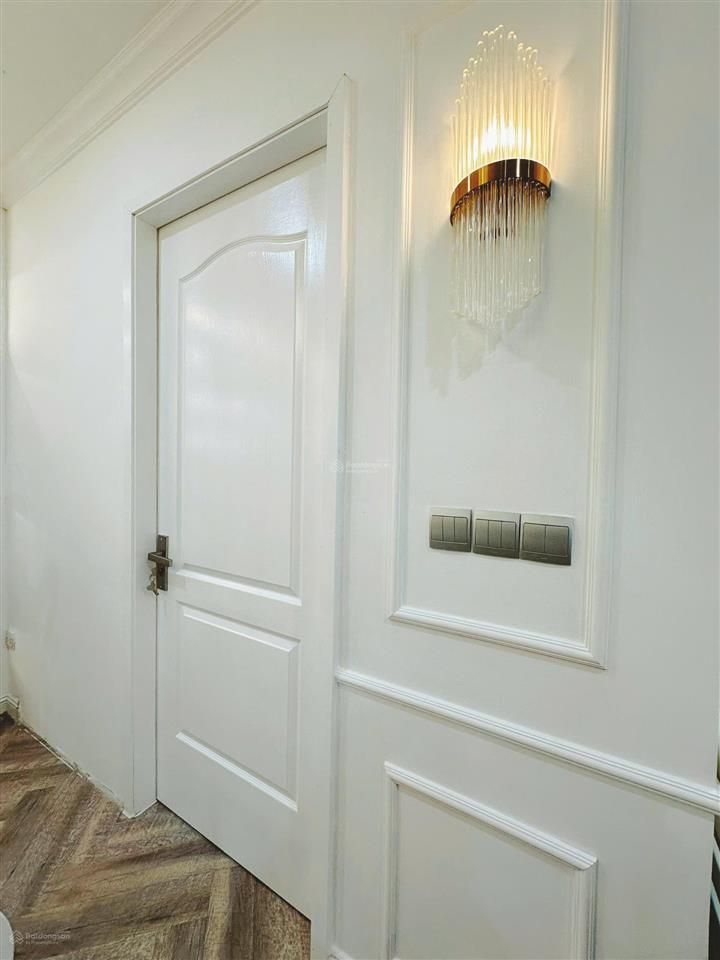 Chính chủ cho thuê căn hộ 2 pn lớn, nội thất cao cấp đẹp 90m2, 27 triệu tại hà đô centrosa q10