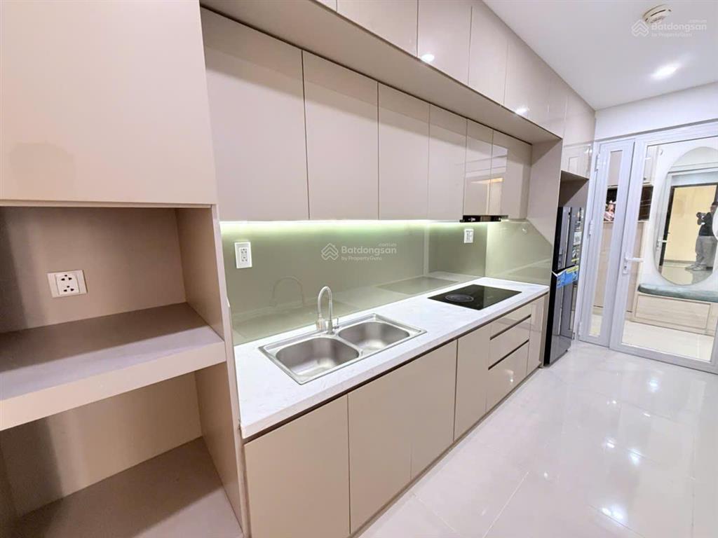 Chủ kẹt tiền, bán gấp căn hộ 2 pn, nội thất cao cấp đẹp 86m2 tại hà đô centrosa q10, chỉ 10.5 tỷ