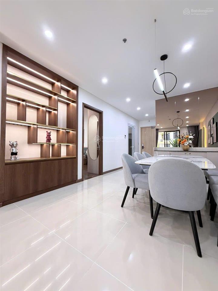 Chủ kẹt tiền, bán gấp căn hộ 2 pn, nội thất cao cấp đẹp 86m2 tại hà đô centrosa q10, chỉ 10.5 tỷ