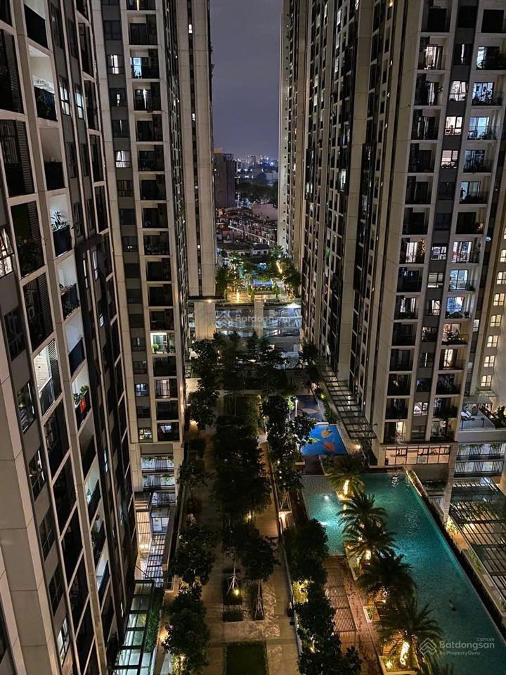 Chính chủ cần bán cc 3pn + 134m² giá 21 tỷ bao hết, full nội thất tại hado centrosa q.10, hcm