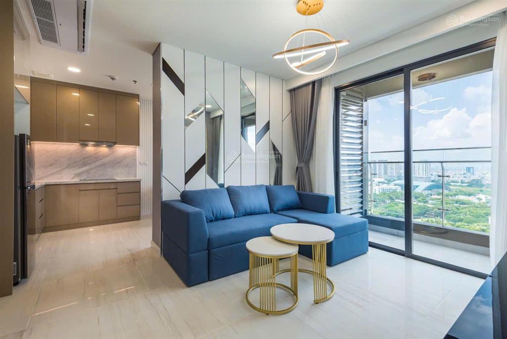 Chủ cần bán căn hộ 2pn 61 m2 đã có sổ hồng tại c/c kingdom 101 334 tô hiến thành, q10, giá 6.3 tỷ