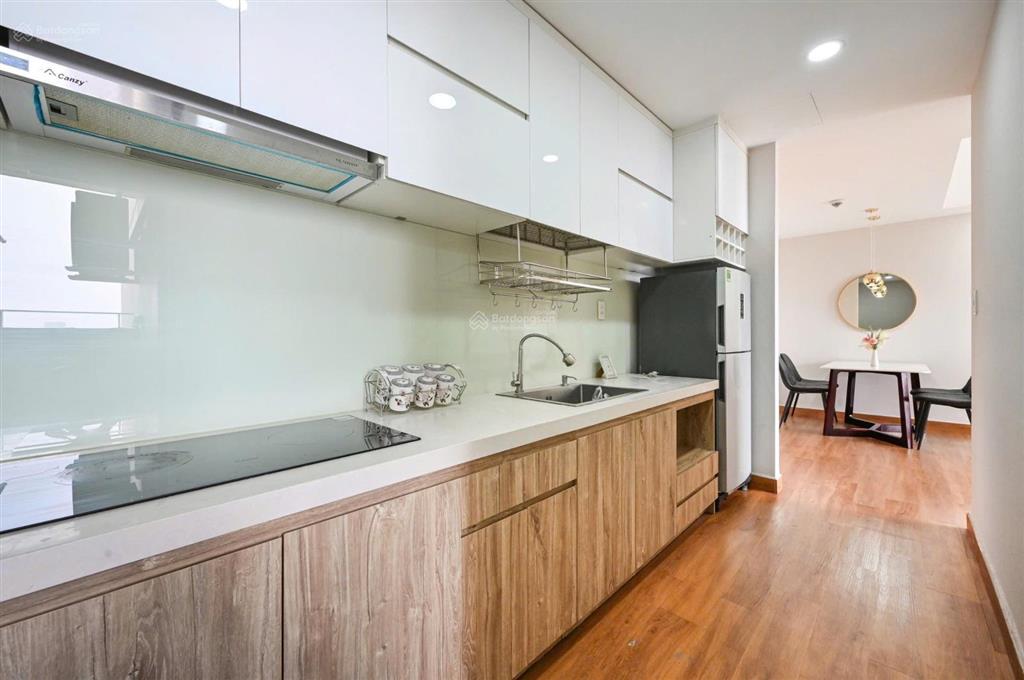 Bán căn góc view sông  giá 7 tỷ 770  diện tích 77m2  sổ hồng đầy đủ nội thất mới hoàn toàn