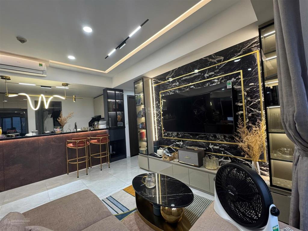 Bán 3 pn t5  99m2  căn góc  ban công bốn cánh  tầng cao  view sông trực diện