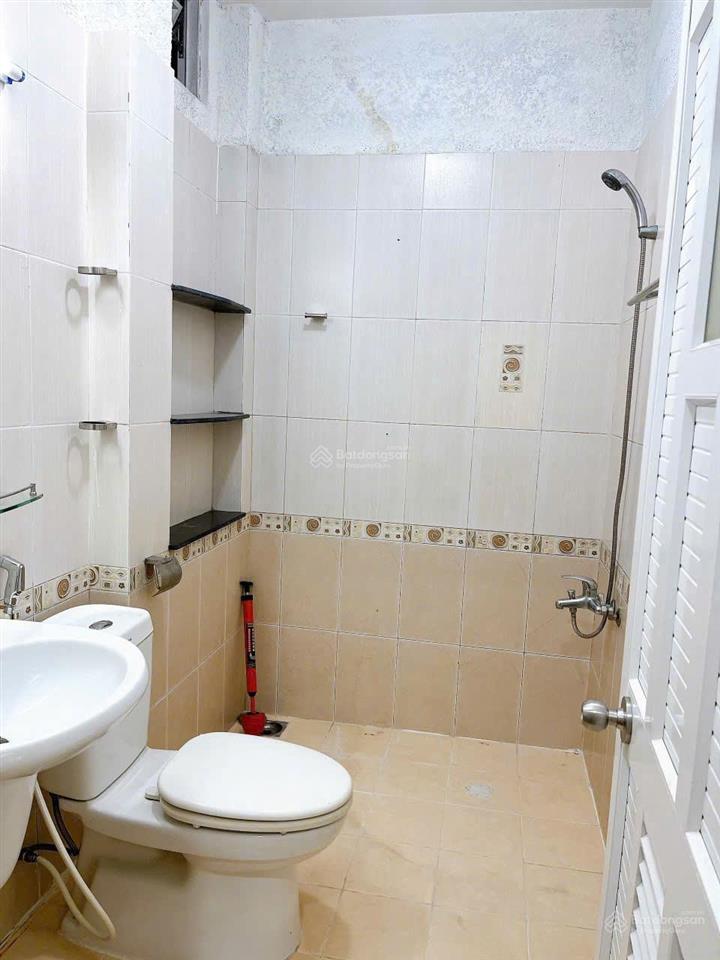 Cho thuê căn hộ dịch vụ khu hưng gia phú mỹ hưng, giá ưu đãi chỉ với 7,2 triệu, 30m2, 1wc