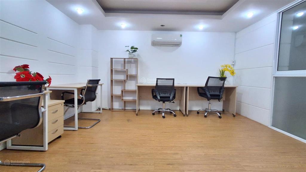 Cho thuê văn phòng tại khu nhà phố hưng gia, phú mỹ hưng  9,5 triệu, 20m2
