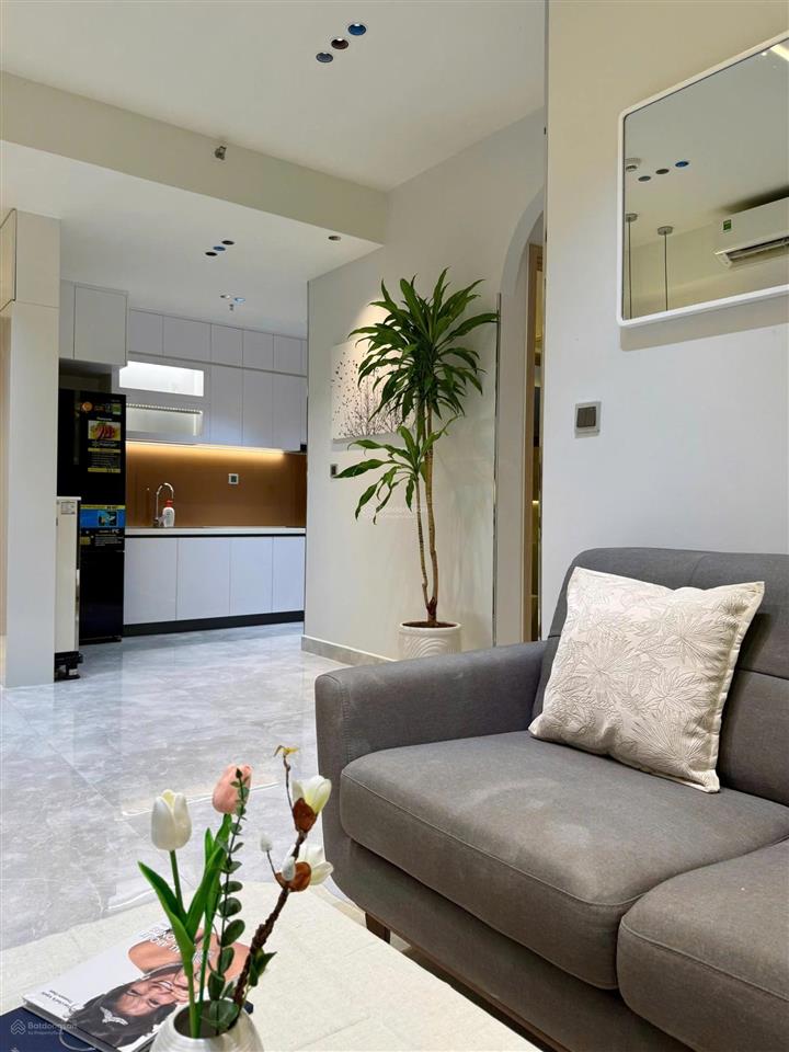 Cho thuê căn hộ chung cư midtown phú mỹ hưng, 35 triệu vnd, 80m2, 2pn + 2wc, giá ưu đãi