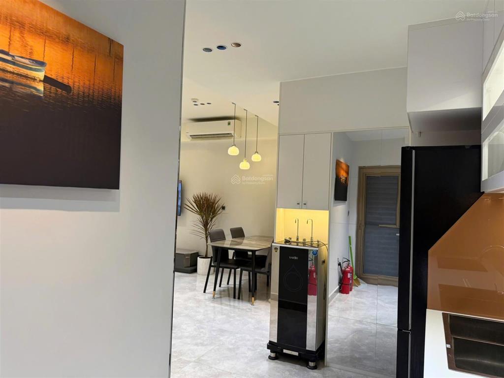 Cho thuê căn hộ chung cư midtown phú mỹ hưng, 35 triệu vnd, 80m2, 2pn + 2wc, giá ưu đãi