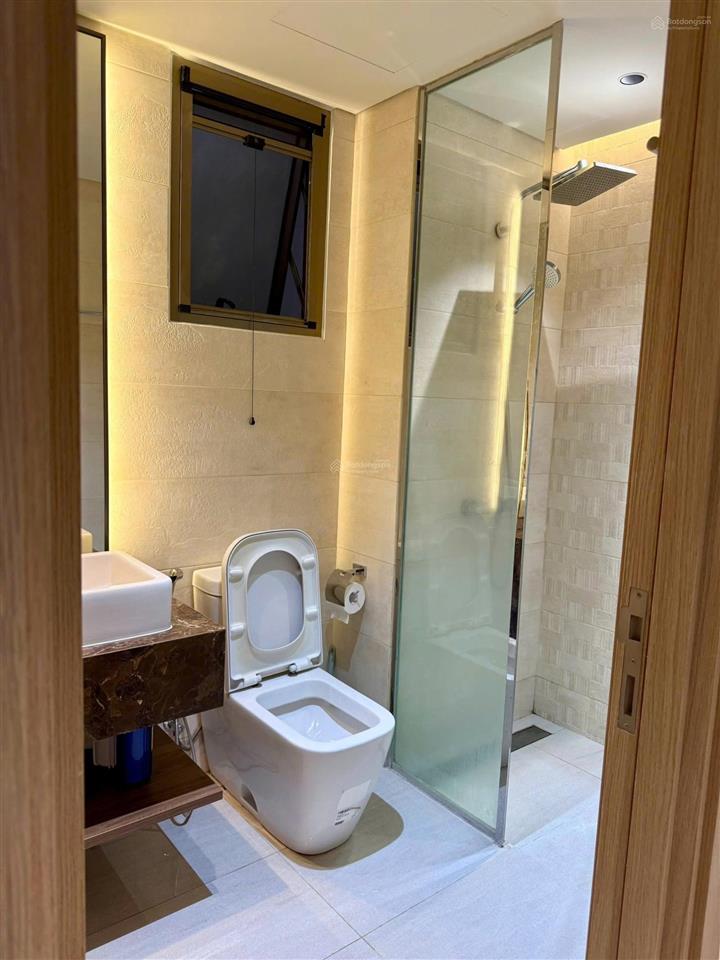 Cho thuê căn hộ chung cư midtown phú mỹ hưng, 35 triệu vnd, 80m2, 2pn + 2wc, giá ưu đãi