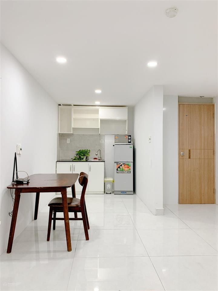 Cho thuê căn hộ dịch vụ tại hưng gia 4  phú mỹ hưng, giá 6tr5  30m2