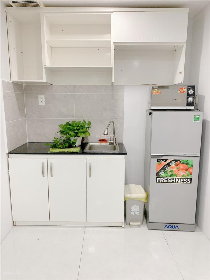 Cho thuê căn hộ dịch vụ tại hưng gia 4  phú mỹ hưng, giá 6tr5  30m2