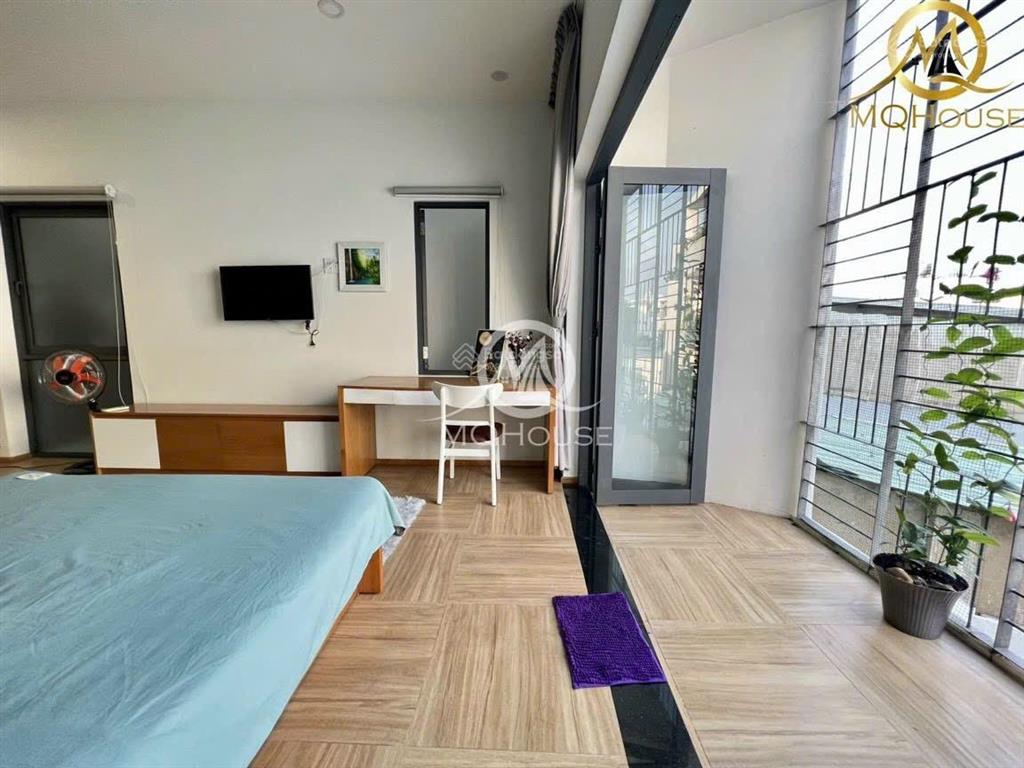 Cho thuê căn hộ studio 50m² ban công rộng thoáng full nội thất ngay trục phan đăng lưu