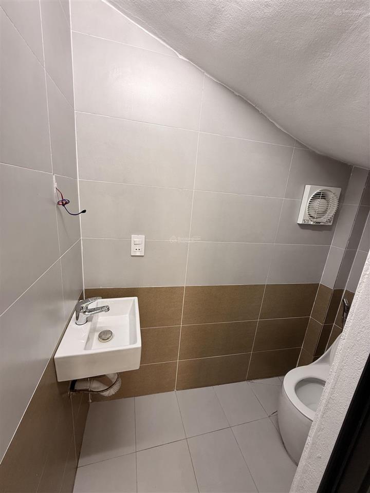 Chính chủ cần bán nhà đẹp xây mới 3.5 tầng  đường cổ dương, huyện đông anh