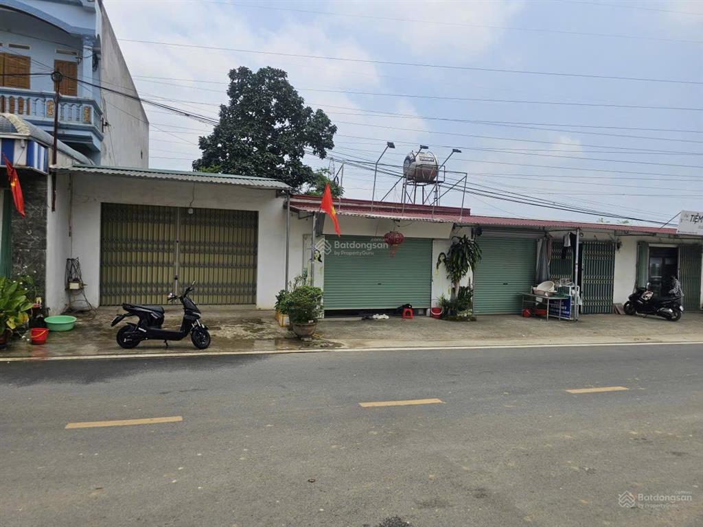 Bán lô đất ngay trường đại học fpt  giá 3 tỷ  để về sài gòn gấp  full thổ  ô tô tránh