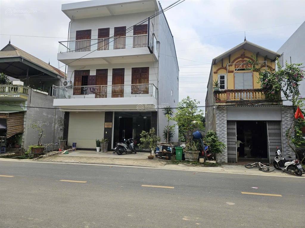 Bán cắt lỗ để về miền tây giá chỉ còn 3 tỷ  100m full thổ  ô tô tránh
