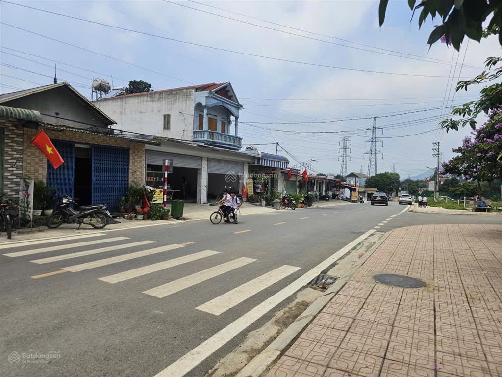 Bán cắt lỗ để về miền tây giá chỉ còn 3 tỷ  100m full thổ  ô tô tránh