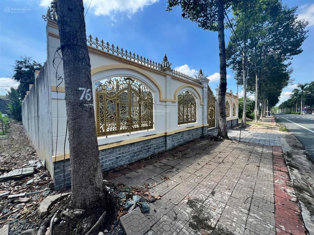 Chỉ 5,5 tỷ sở hữu ngay 504 m2 (18x28m) full thổ cư căn nhà đẹp & full nội thất