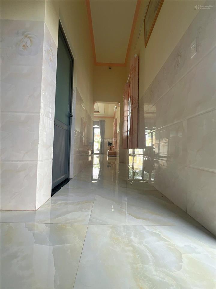 Chỉ 5,5 tỷ sở hữu ngay 504 m2 (18x28m) full thổ cư căn nhà đẹp & full nội thất