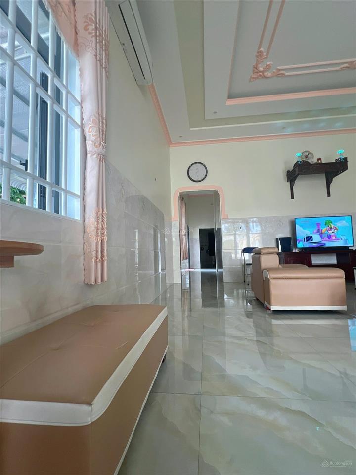 Chỉ 5,5 tỷ sở hữu ngay 504 m2 (18x28m) full thổ cư căn nhà đẹp & full nội thất