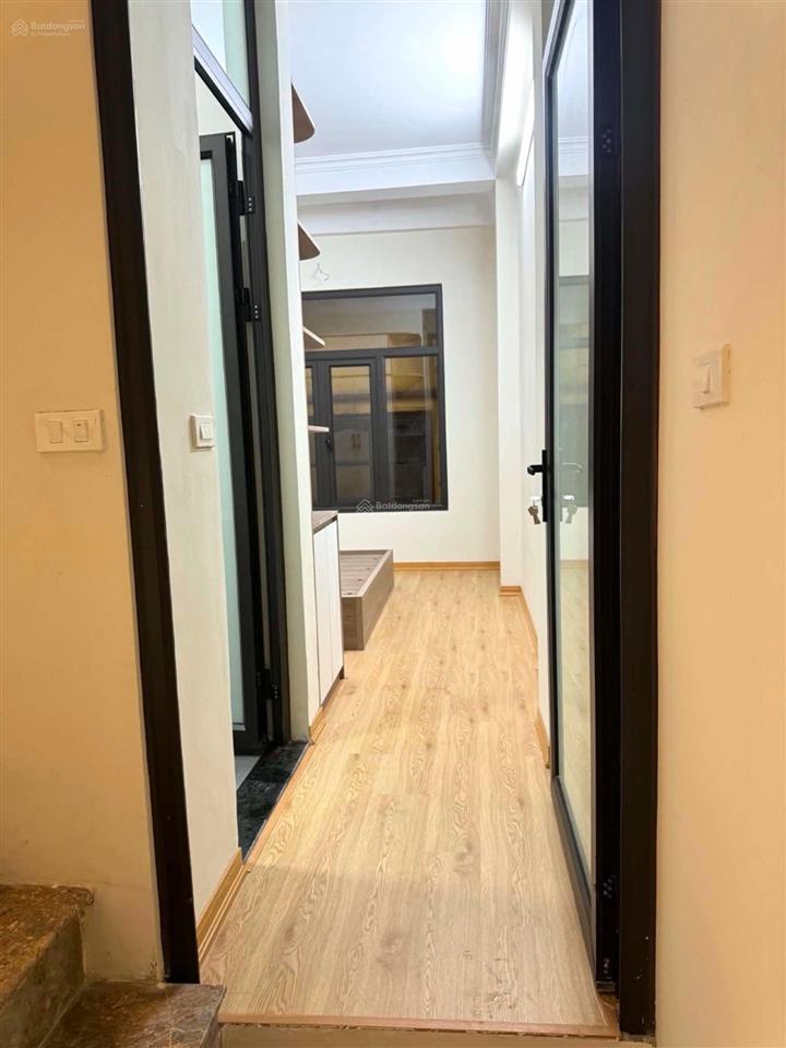 Nhà đẹp khuất duy tiến 6 tầng giá chỉ 7,55 tỷ cách ô tô đổ 5m