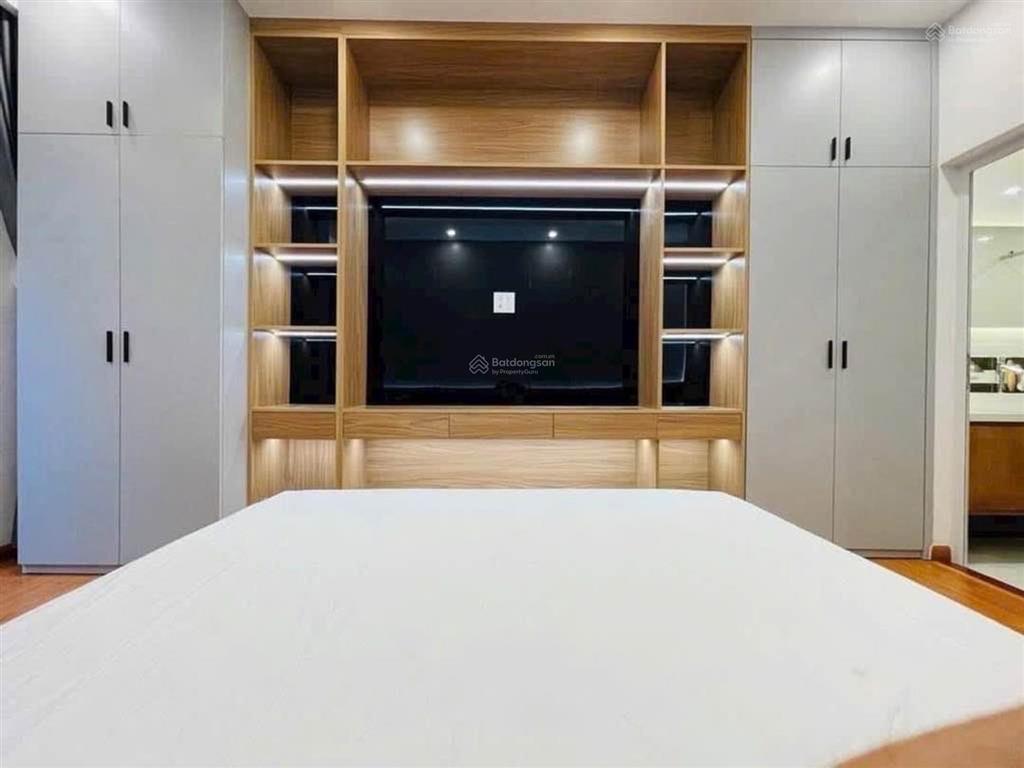 Nhà đẹp tây tựu lô góc 36m 5 tầng giá chỉ 7,7 tỷ ở ngay