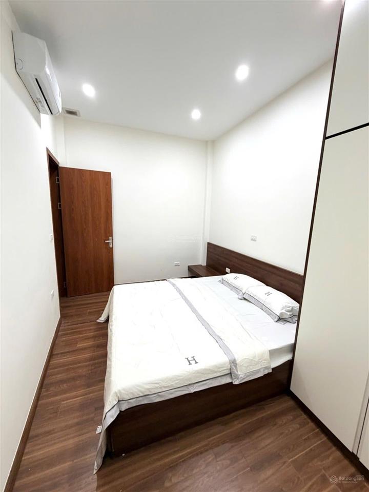Siêu phẩm nhà đẹp lê đức thọ 40m 5 tầng giá chỉ 9,9 tỷ
