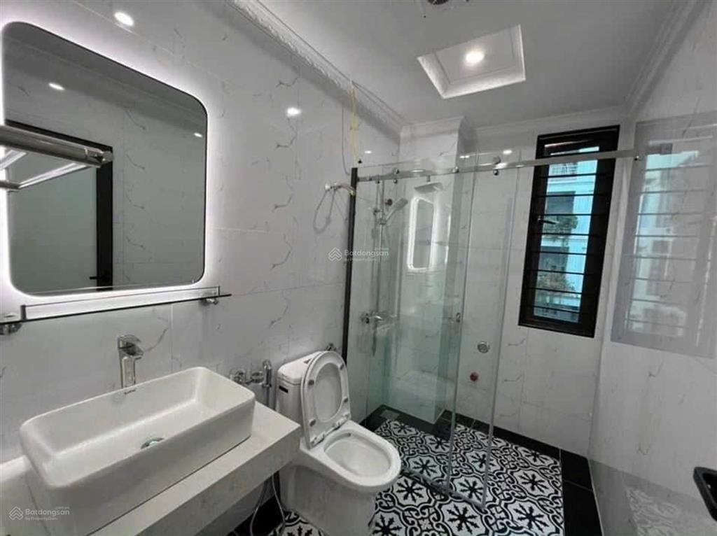 Nhà hồ tùng mậu cầu giấy | 40m2 | 5 tầng | giá chỉ 8,8 tỷ  trung tâm cầu giấy
