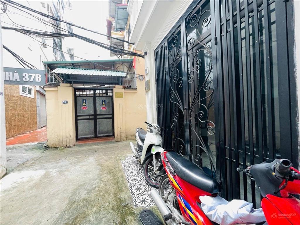 Nhà hồ tùng mậu cầu giấy | 40m2 | 5 tầng | giá chỉ 8,8 tỷ  trung tâm cầu giấy
