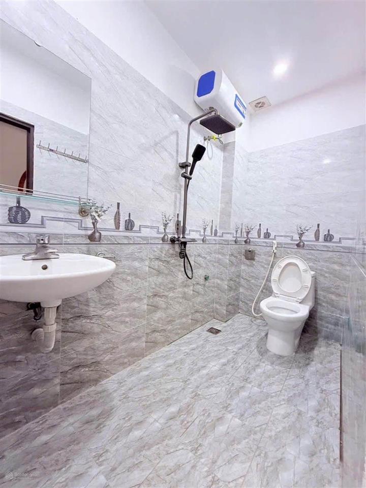 Nhà đẹp tây tựu lô góc siêu thoáng 5 tầng 30m chỉ 5,75 tỷ
